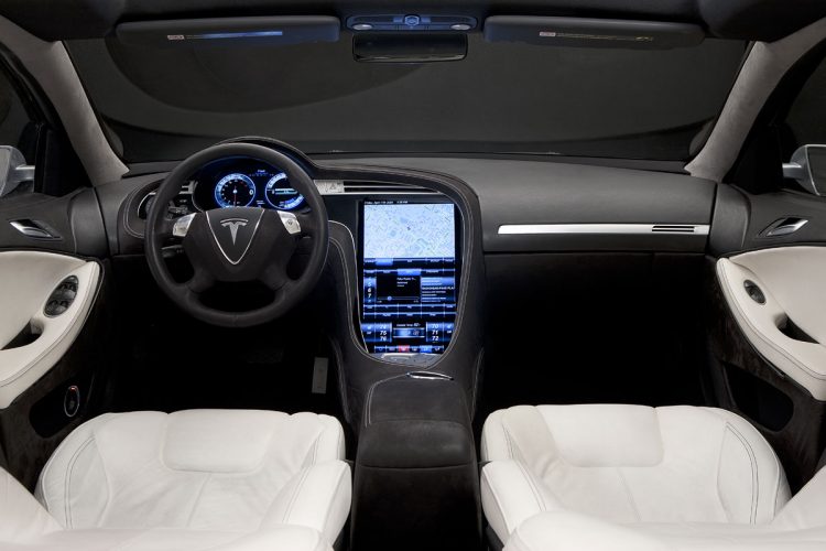 Tesla-S-Interior-tecnologiamaestro