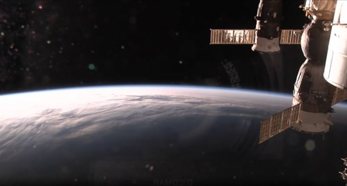 ver-en-vivo-desde-el-espacio-tierra-NASA-tecnologiamaestro