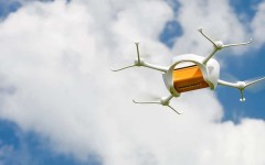 El servicio postal de Suiza prueba enviar paquetes en Drones El servicio postal de Suiza prueba enviar paquetes en Drones