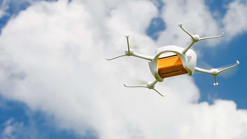 suiza-drones-servicio-postal-tecnologiamaestro-min