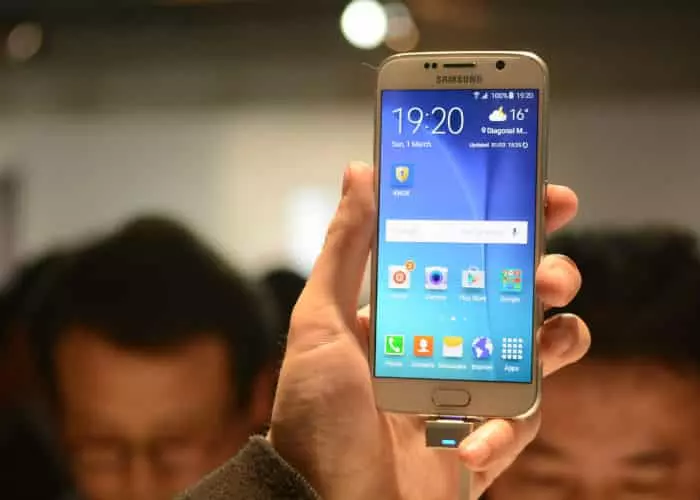 Ya disponible Android 6.0 Marshmallow para Samsung Galaxy S6 samsung galaxy s6 foto real tecnologiamaestro