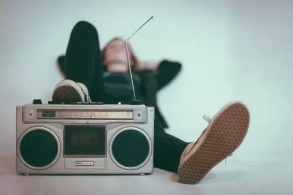 5 mejores reproductores de música en Android y bonitos! Escuchando musica y radio